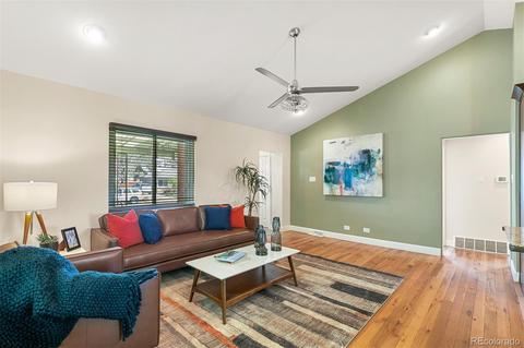 3434 E 30th Ave, Denver, CO 80205 photo 3