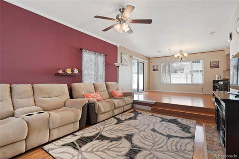 20064 E 49th Pl, Denver, CO 80249 photo 5