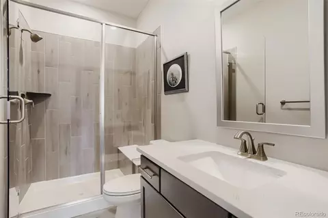 Bath - 15566 W Beloit Ave, Morrison, CO 80465 photo 6 of 6