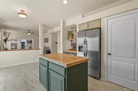 Kitchen - 16273 Windsor Creek Dr, Monument, CO 80132 photo 5 of 5