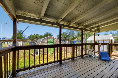 Exterior - 16867 E Linvale Pl, Aurora, CO 80013 photo 5 of 6