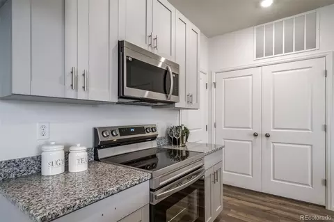22323 E 46th Ave, Aurora, CO 80019 photo 5