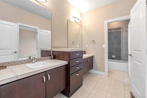 8274 E 25th Dr, Denver, CO 80238 photo 32