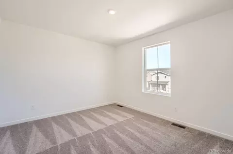 22016 E 39th Pl, Aurora, CO 80019 photo 9