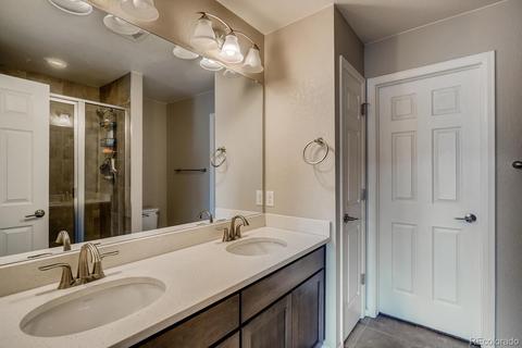 16161 E Warner Pl, Denver, CO 80239 photo 14