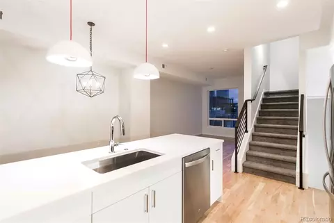 910 W 40th Ave, Denver, CO 80211 photo 28