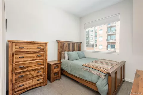 910 W 40th Ave, Denver, CO 80211 photo 12