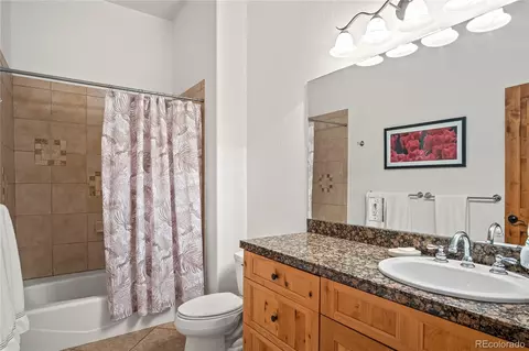 Bath - 314 Coronet Dr, Breckenridge, CO 80424 photo 5 of 5