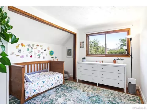 Bedroom - 5 Mohawk Rd, Lyons, CO 80540 photo 4 of 4
