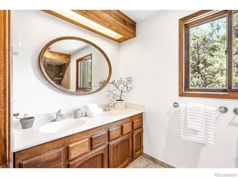 Bath - 5 Mohawk Rd, Lyons, CO 80540 photo 1 of 1