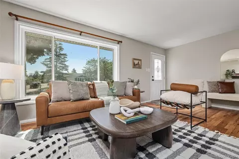 3201 S Glencoe St, Denver, CO 80222