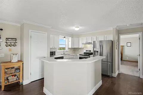 Kitchen - 1277 S Indianfield St, Bennett, CO 80102 photo 3 of 5