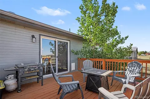 Exterior - 1277 S Indianfield St, Bennett, CO 80102 photo 4 of 10