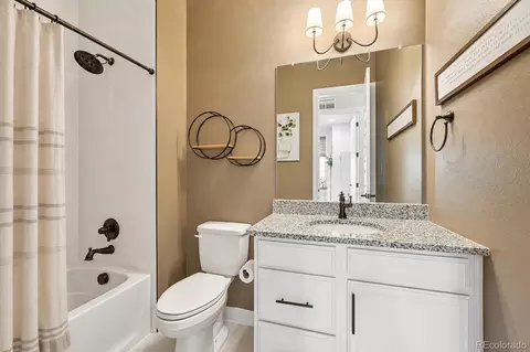 Bath - 1756 Barefoot Dr, Windsor, CO 80550 photo 2 of 2