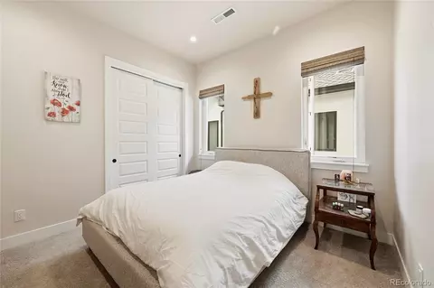 Bedroom - 1756 Barefoot Dr, Windsor, CO 80550 photo 3 of 4