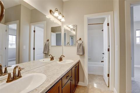 6678 S Quantock Way, Aurora, CO 80016 photo 23