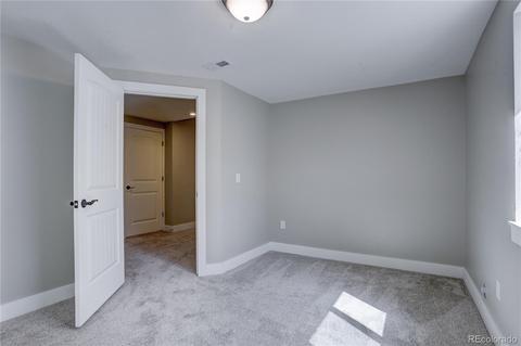 6678 S Quantock Way, Aurora, CO 80016 photo 32