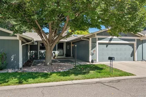 Exterior - 12044 E Maple Ave, Aurora, CO 80012 photo 2 of 5