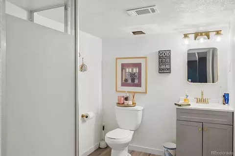 Bath - 12044 E Maple Ave, Aurora, CO 80012 photo 3 of 3
