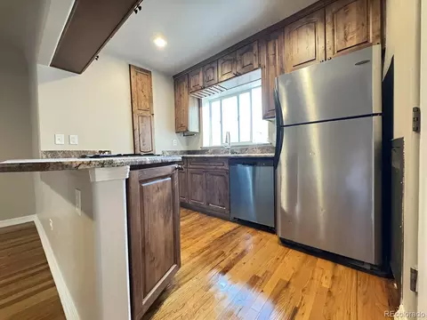 Kitchen - 3905 E 2nd Ave #2, Denver, CO 80206 photo 2 of 4