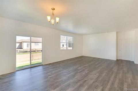 20011 E 61st Pl, Aurora, CO 80019 photo 6