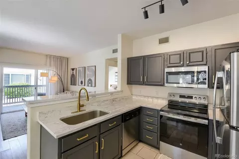 8365 Pebble Creek Way #104, Littleton, CO 80126