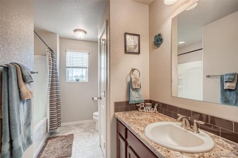 8154 Eagle Dr, Greeley, CO 80634 photo 23