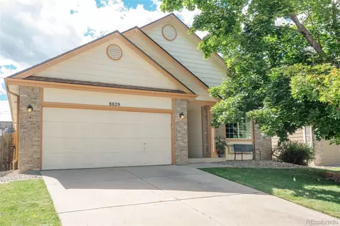 8829 S Dudley St, Littleton, CO 80128