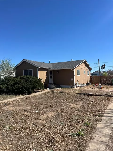 132 5th St, Fort Lupton, CO 80621
