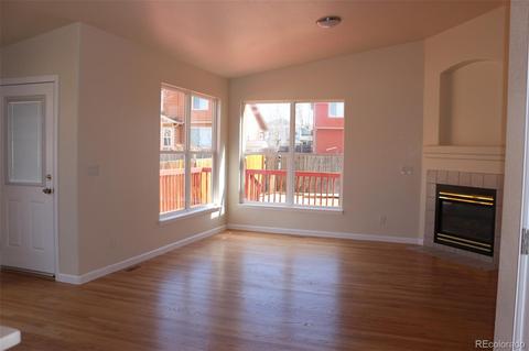 4938 Dillon St, Denver, CO 80239 photo 6
