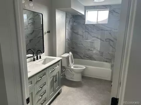Bath - 1420 E 112th Pl, Northglenn, CO 80233 photo 3 of 3