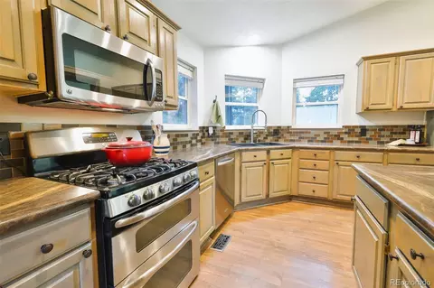 Kitchen - 8481 S Warhawk Rd, Conifer, CO 80433 photo 3 of 3
