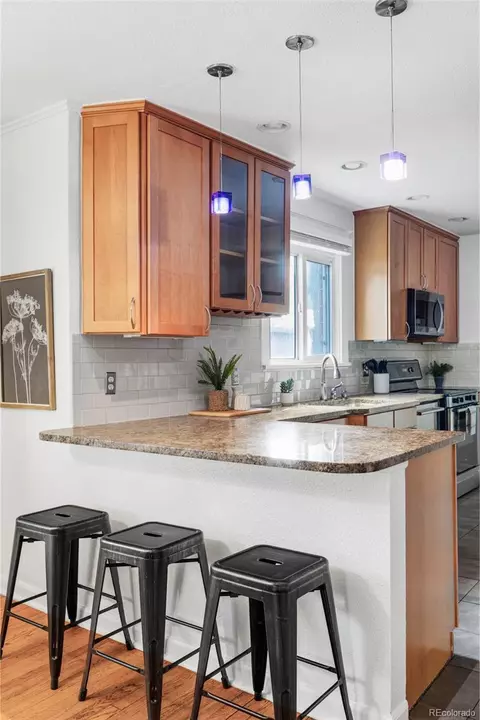 1327 Monroe St, Denver, CO 80206 photo 8