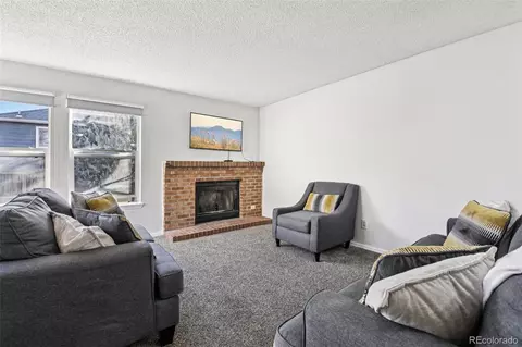 19056 E 16th Pl, Aurora, CO 80011 photo 7