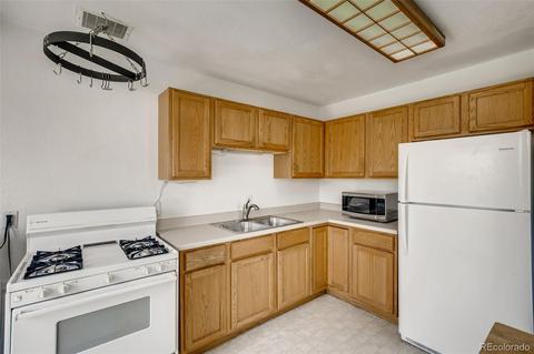 1661 E 95th Ave, Thornton, CO 80229 photo 7