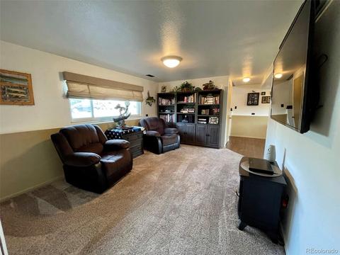 250 Birch St, Bennett, CO 80102 photo 17
