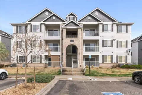 15700 E Jamison Dr #4-301, Englewood, CO 80112