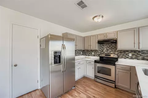 4250 Perth Cir, Denver, CO 80249 photo 9