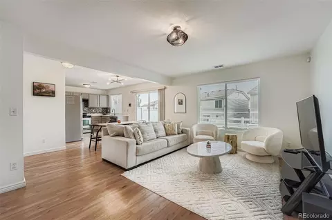 4250 Perth Cir, Denver, CO 80249 photo 4
