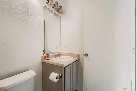 4250 Perth Cir, Denver, CO 80249 photo 18