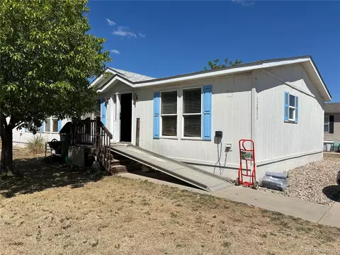 10863 Baily St, Longmont, CO 80504