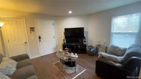 909 S Dawson Way #1, Aurora, CO 80012
