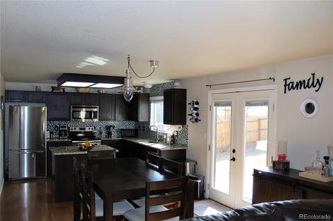 3020 E 94th Dr, Thornton, CO 80229 photo 2