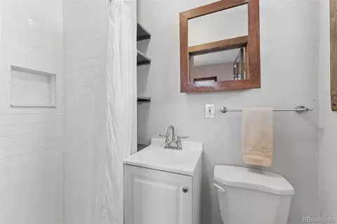 Bath - 1845 18th St, Boulder, CO 80302 photo 1 of 3