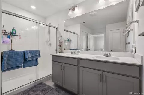 Bath - 7427 E 159th Pl, Thornton, CO 80602 photo 1 of 4