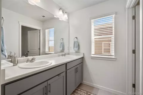 Bath - 7427 E 159th Pl, Thornton, CO 80602 photo 3 of 4