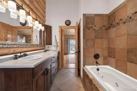 Bath - 764 Stagecoach Dr, Tabernash, CO 80478 photo 4 of 8