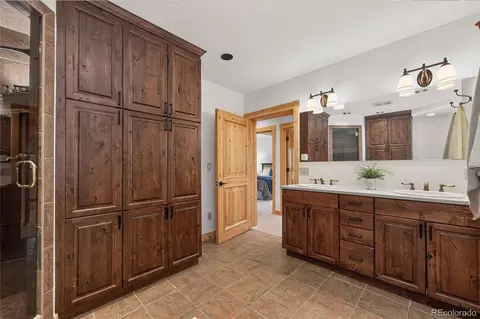 Bath - 764 Stagecoach Dr, Tabernash, CO 80478 photo 8 of 8