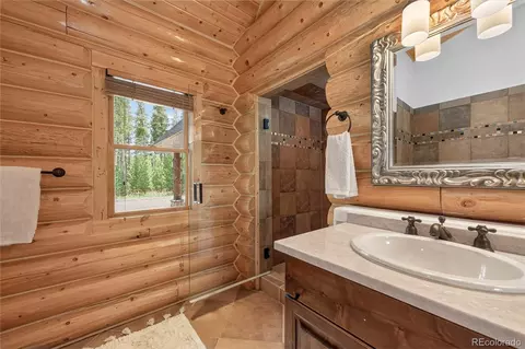 Bath - 764 Stagecoach Dr, Tabernash, CO 80478 photo 2 of 8