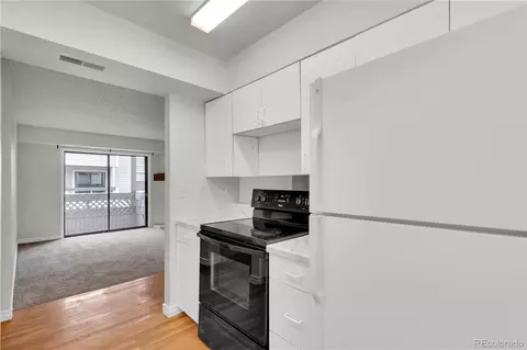 Kitchen - 14224 E 1st Dr #B02, Aurora, CO 80011 photo 2 of 3